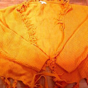 New without tag  Mustard knit cropped cardigan